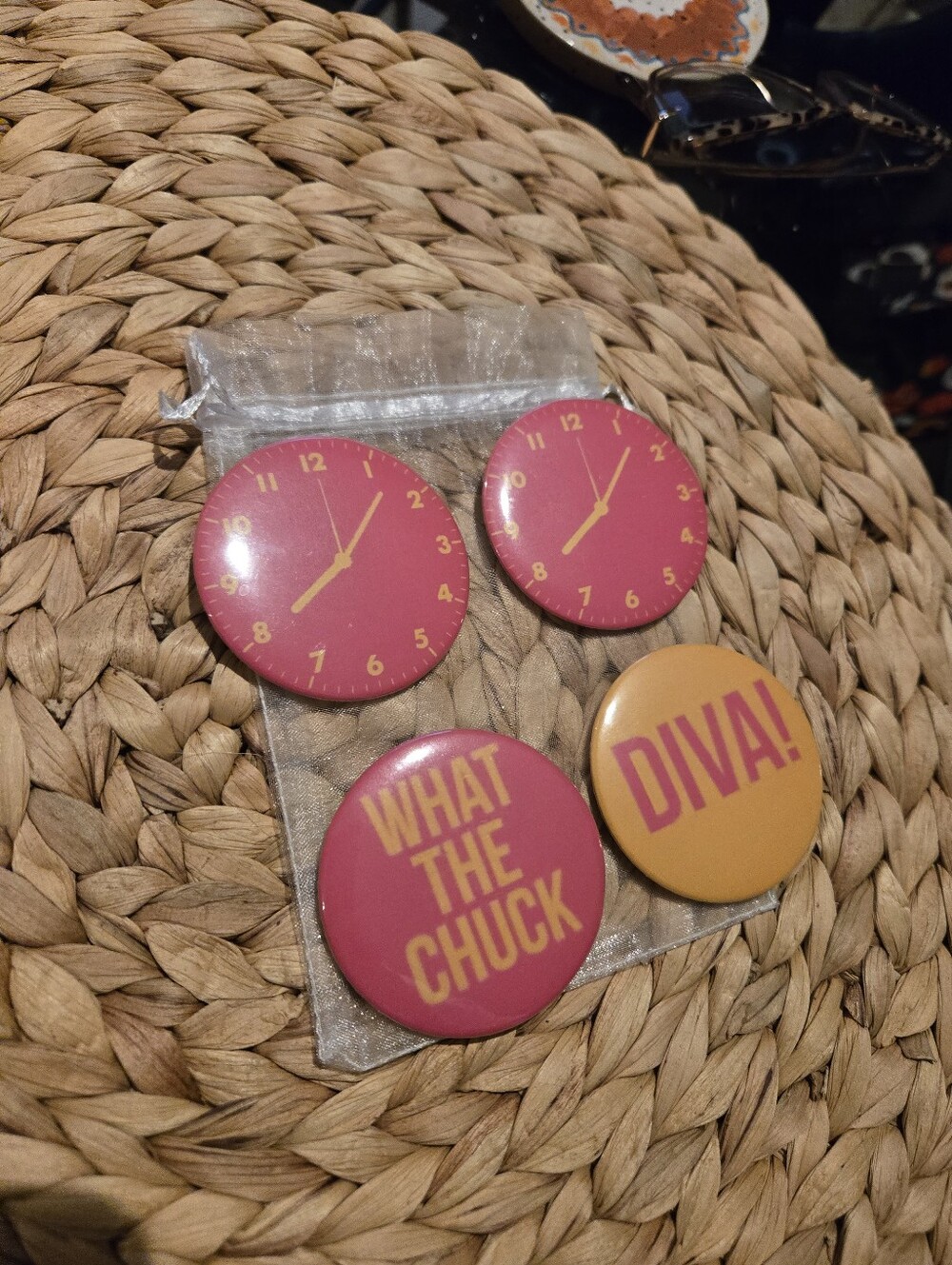 Role Model Chuck Timely Buttons - Picture 2 of 2